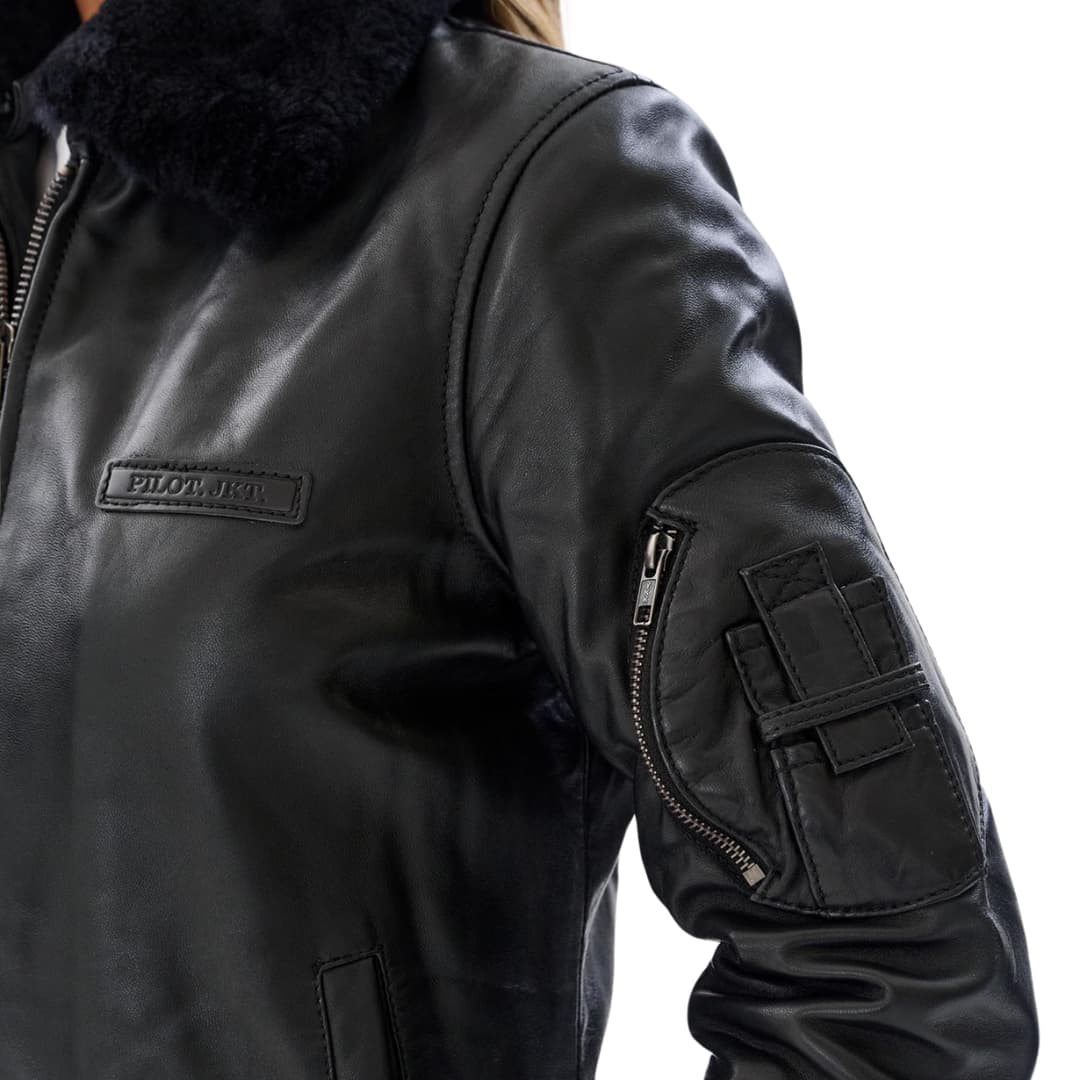 Women’s Black Aviator Leather Jacket with Shearling Collarviator leather jacket with shearling collar